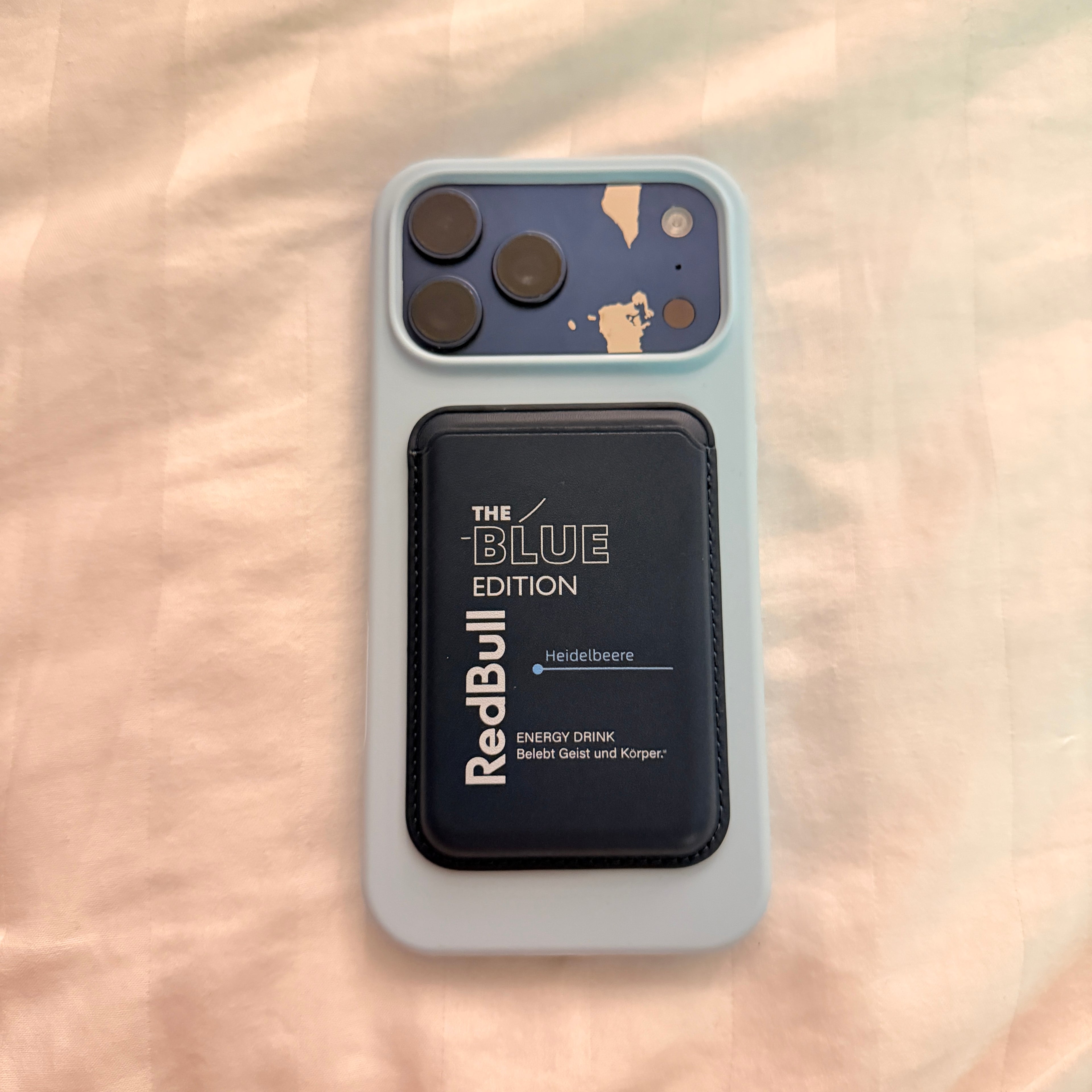 Magnet wallet
