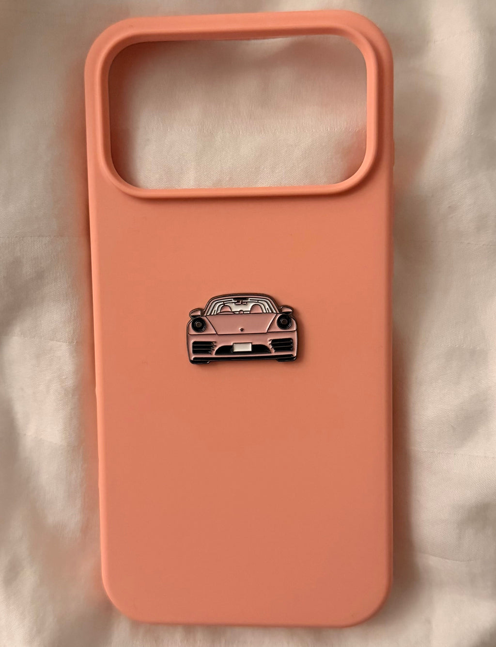 ملصق سيارة رياضية وردي – بدون كڤر
Pink Sports Car Sticker – No Case Included