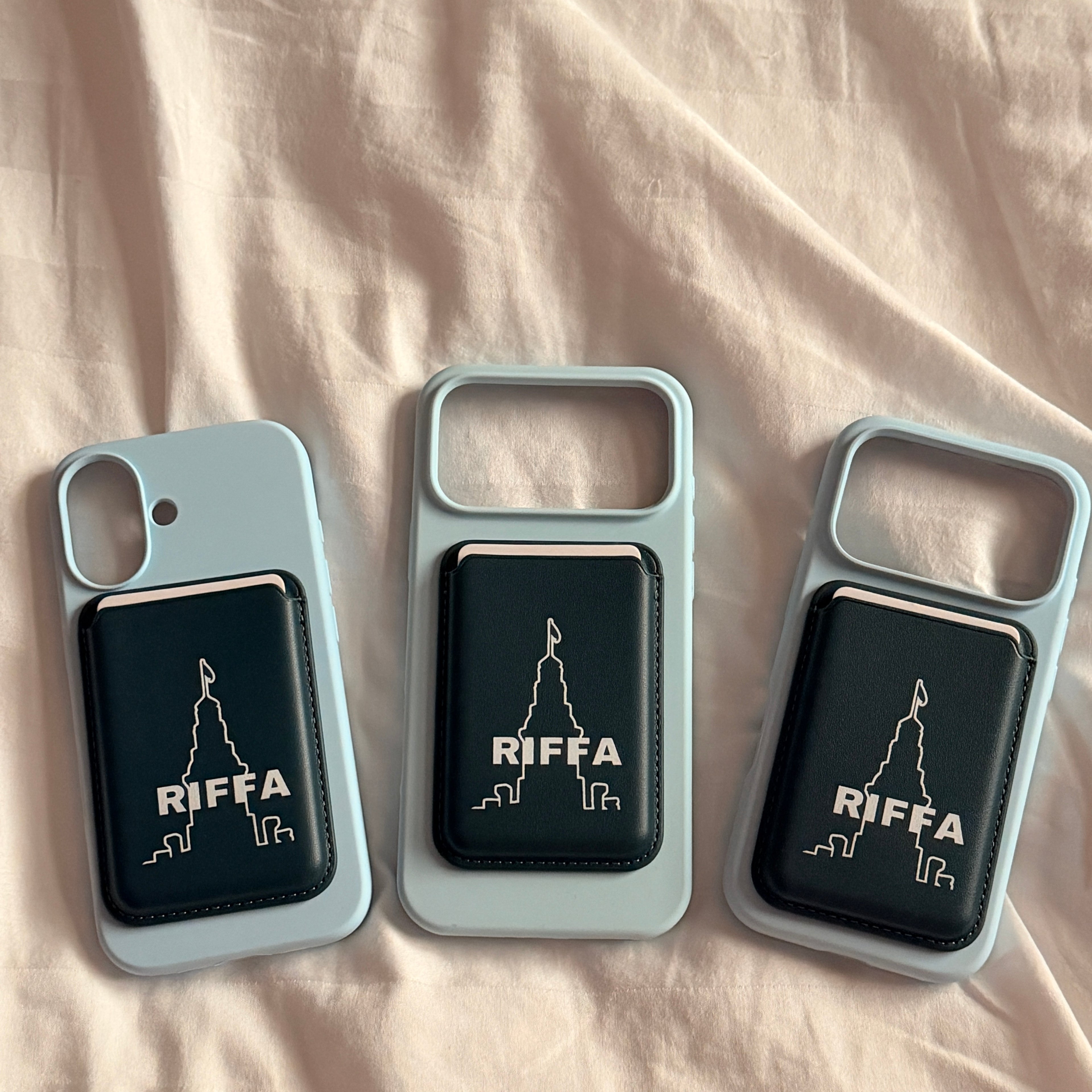 Magnet wallet