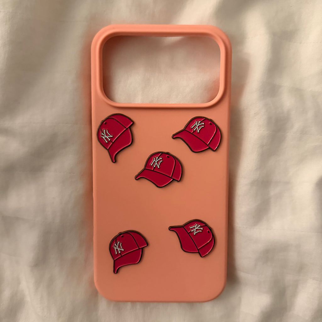 Pink Ny cap sticker - ملصق على شكل قبعة NY الوردية